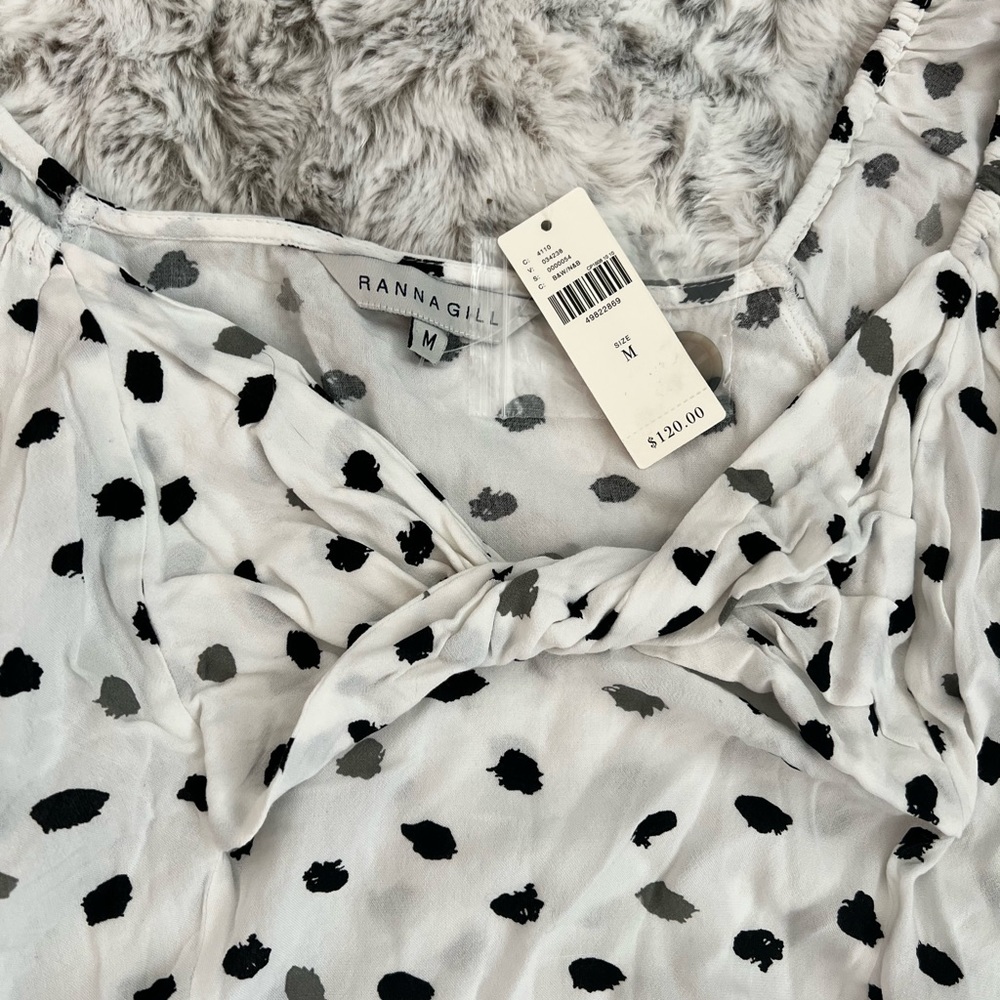 Brand New Anthropologie Top Size M
